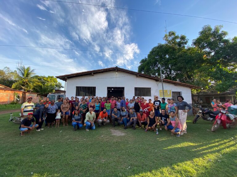 Projeto Conexão Família realiza roda de conversa sobre o Sisteminha